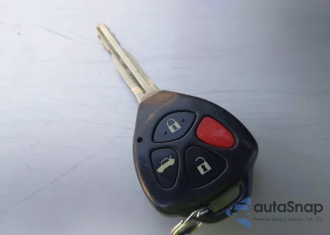 2013 Toyota Corolla S z USA, uszkodzony, nr VIN 5YFBU4EE4DP163478